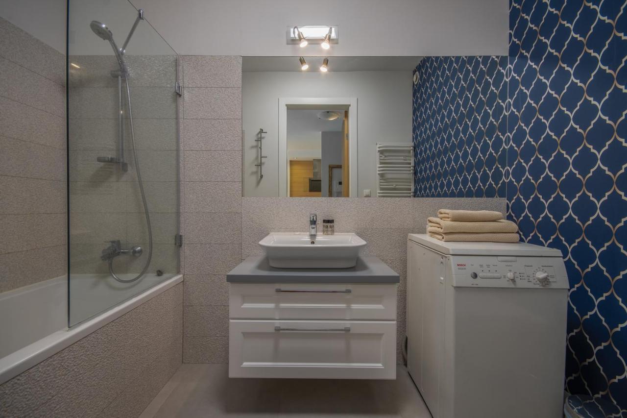 Citystay Ambra Waterlane Apartment Гданськ Екстер'єр фото